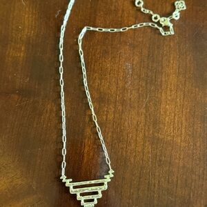 NWOT Gold Kendra Scott Rylan Necklace